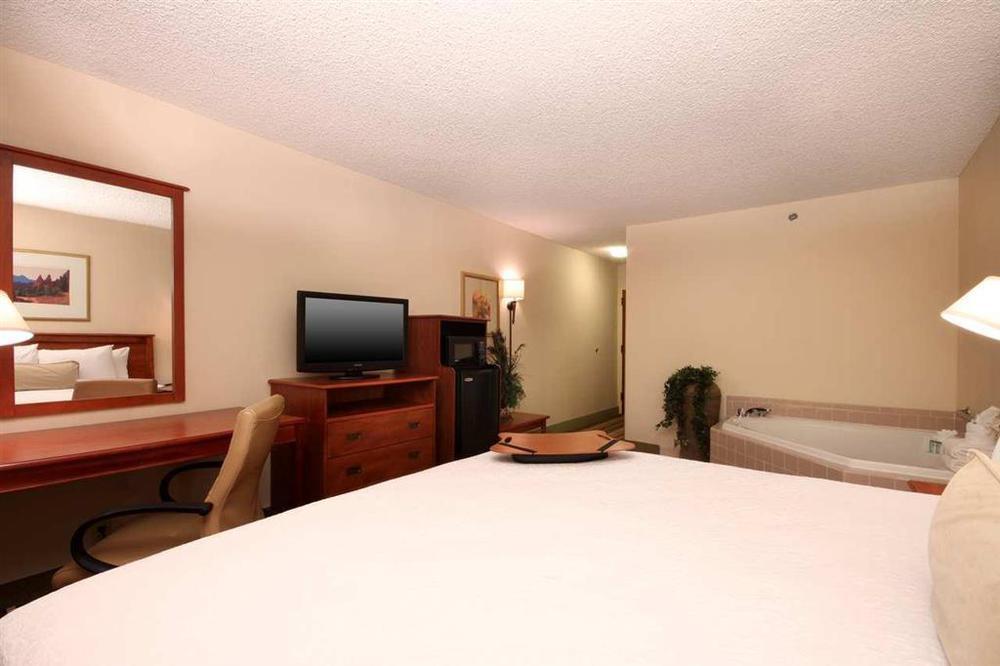 Hampton Inn Phoenix-Chandler Habitación foto