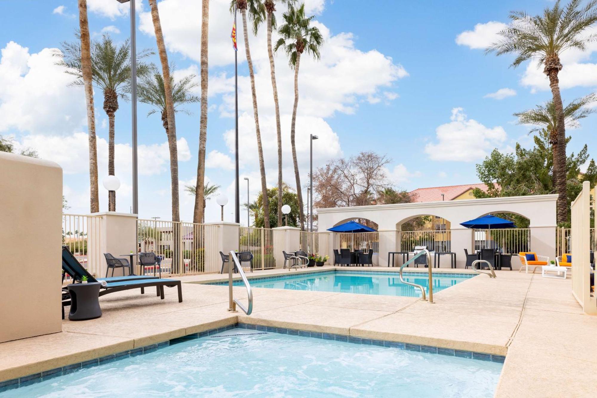 Hampton Inn Phoenix-Chandler Exterior foto